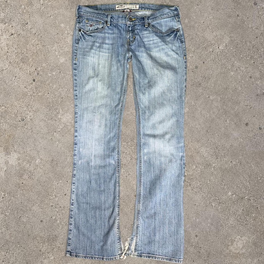 Low Rise Bootcut Jeans Hollister Light Wash Distressed Raw Hem 5S Y2K